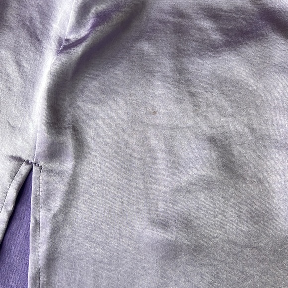 Motel rocks purple satin skirt (model picture shows accurate color) - Picture 3 of 7